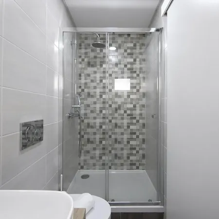 Olivais Modern By Homing Apartman