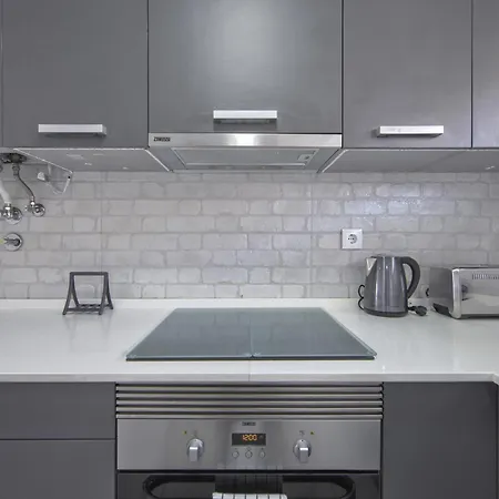 Апартаменти Olivais Modern By Homing *